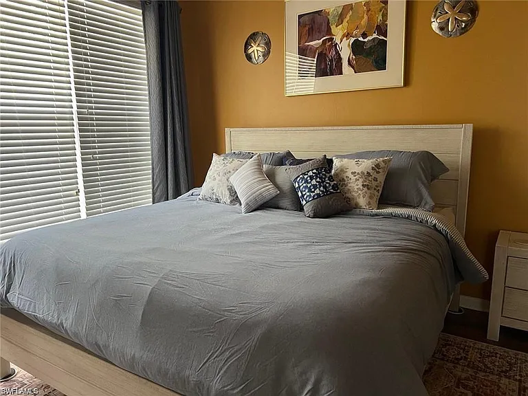 1405 Tiffany Ln #1408 — Photo 7