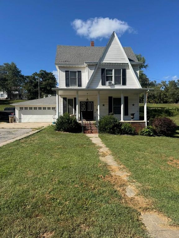 435 E 3rd St, Milan, MO, Milan