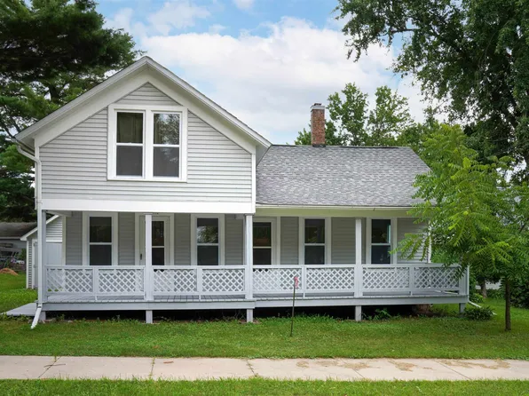 N4408 State Road 49, Poy Sippi, WI 54967