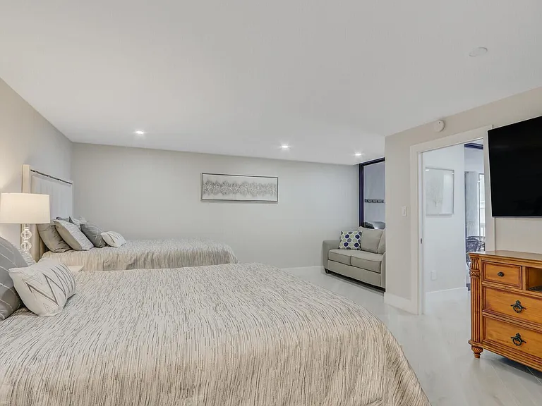 5380 N Ocean Dr #9A — Photo 22