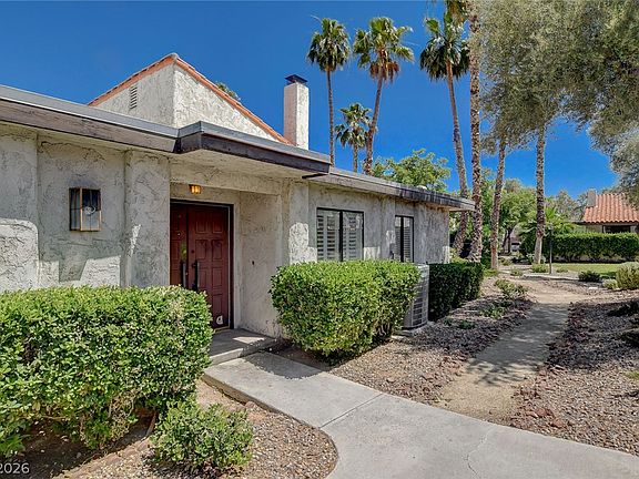 2nd image of 2457 El Paseo Cir