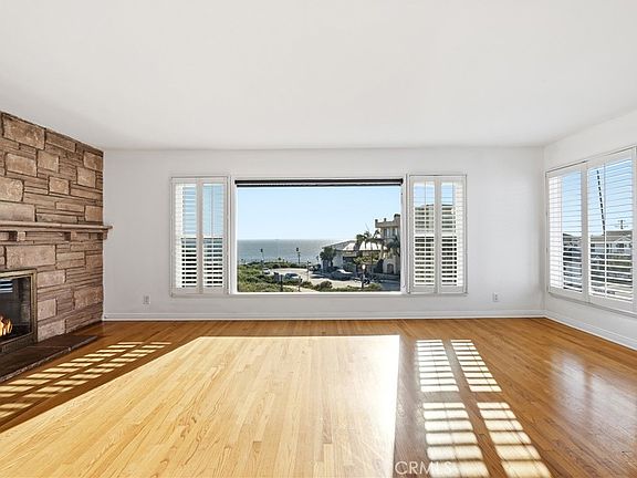 4th image of 249 Waterview St