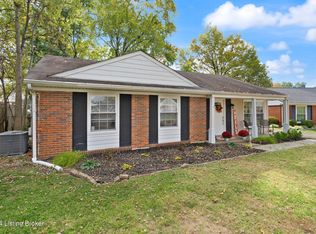 9504 Meadowgate Ct, Louisville, KY