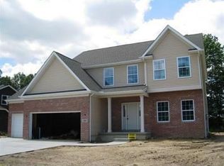 2870 Pinehurst Ave, Chesterton, IN 46304