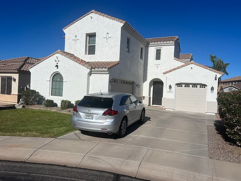 4903 E Firestone Dr — Photo 1