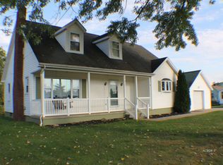 691 Shoestring Ridge Rd, Gallipolis, OH 45631