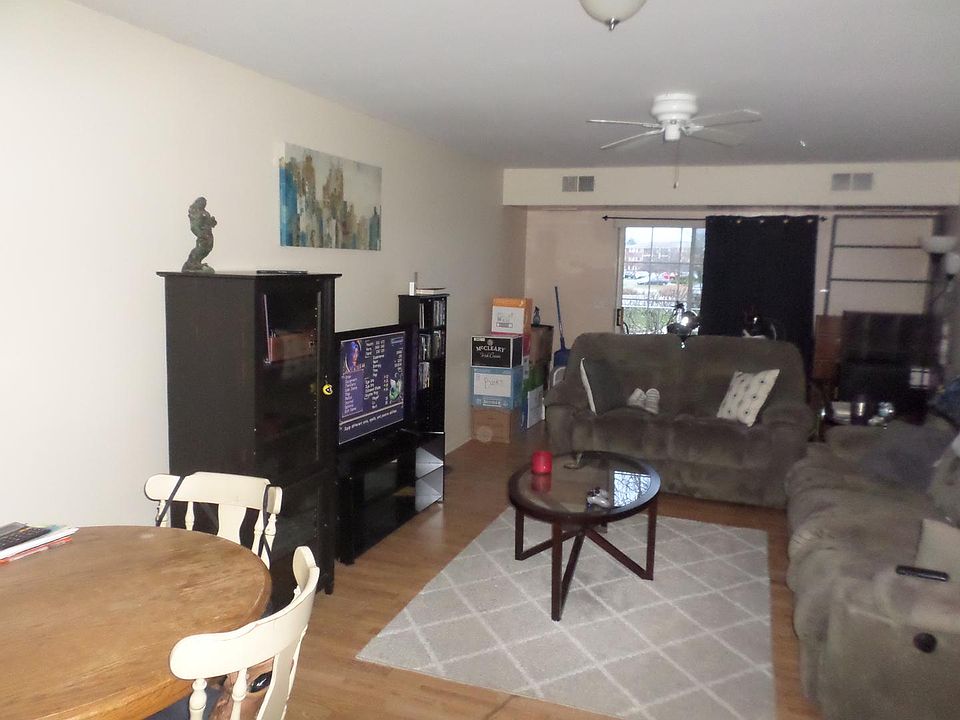 2nd image of 786 N Gary Ave Unit 106