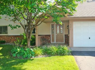 6251 Magda Dr N #B, Maple Grove, MN 55369