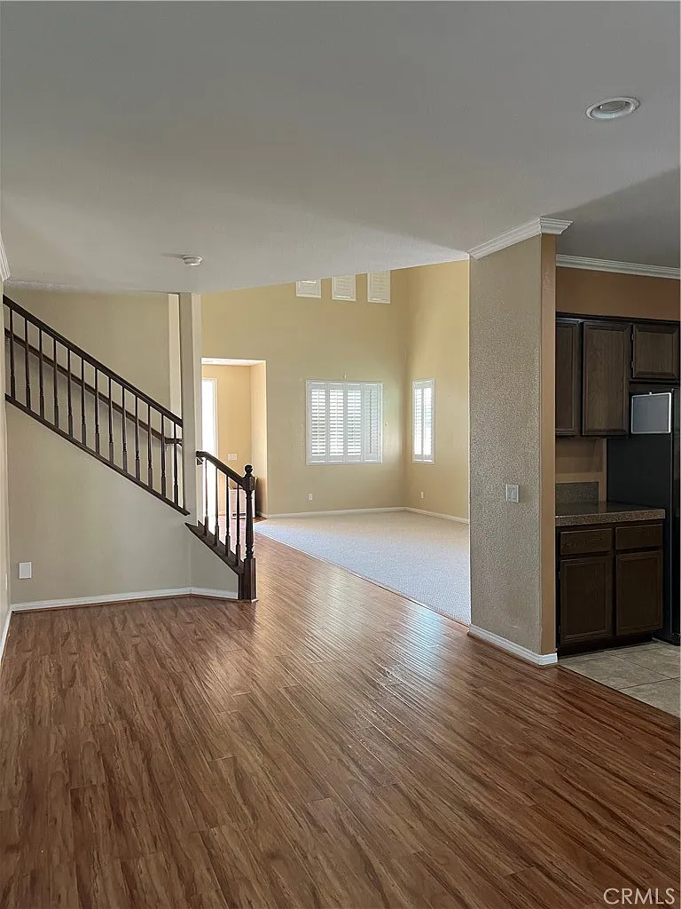 3 bed, 2.5 bath, 2897 sqft, $2,650 — Photo 3