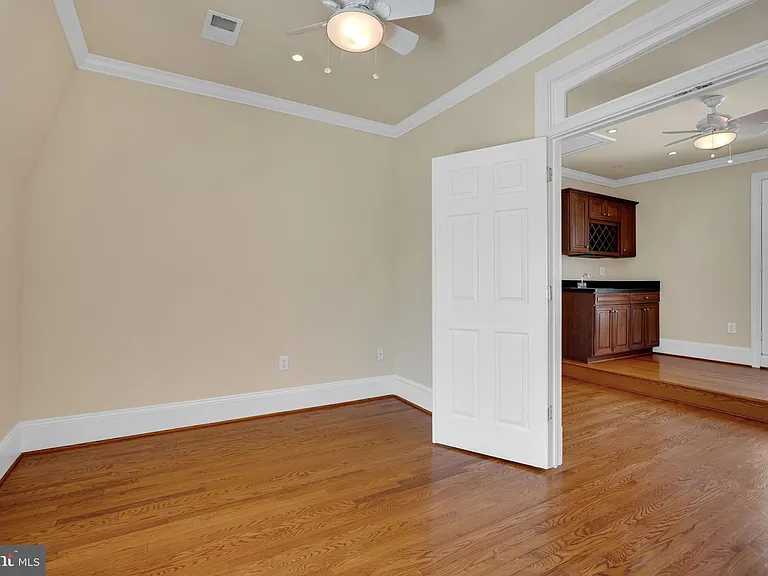 1730 Carpenter Rd — Photo 52