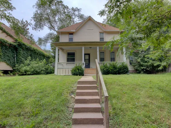 1930 Myrtle St, Davenport, IA 52804