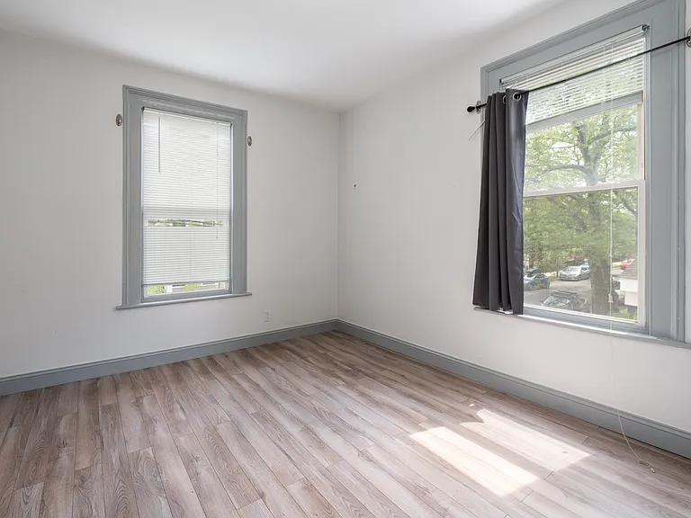 54 Mechanic St #2 — Photo 10