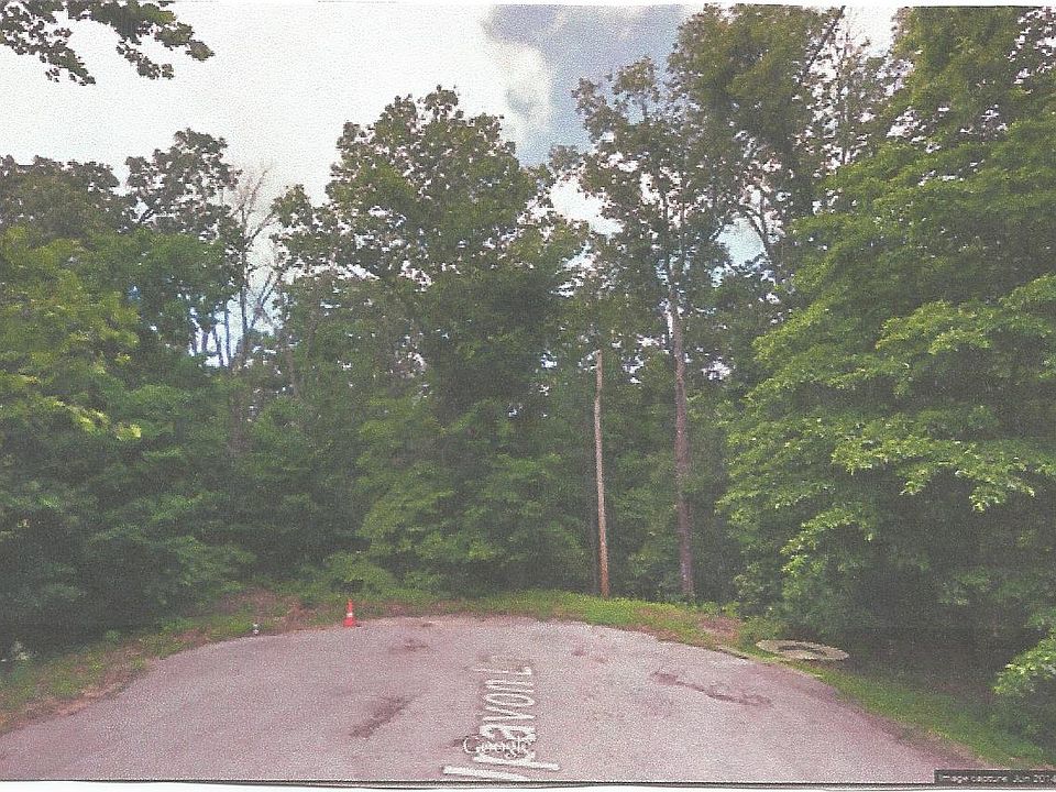 1st image of 7 Upavon Ln