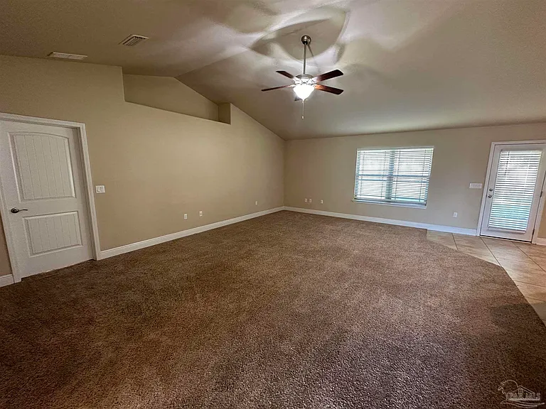 4700 Belvedere Cir — Photo 7