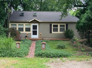 13647 Prairie Rd, Harbert, MI 49115