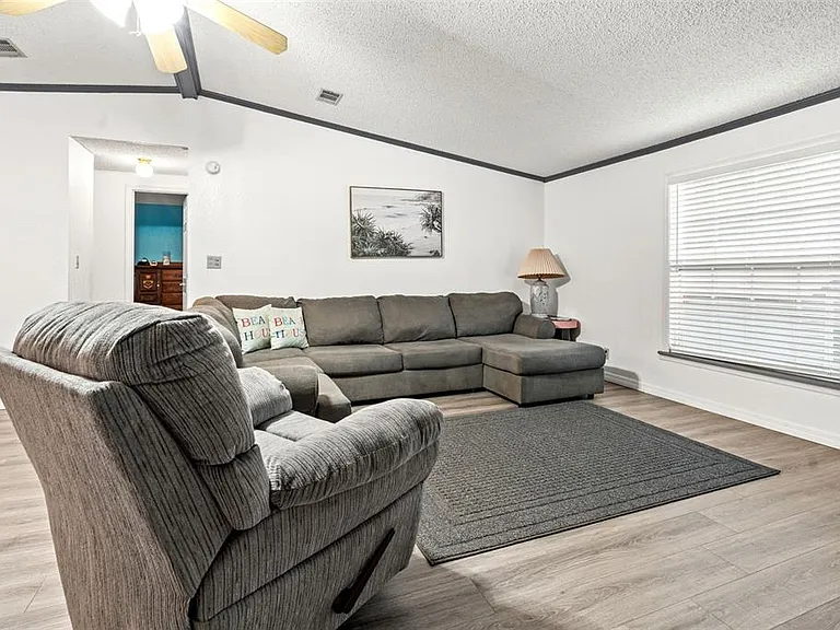 6901 E Richard Dr — Photo 8
