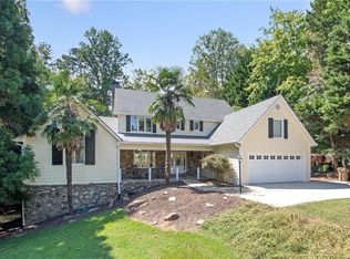 5425 Pine Forest Rd, Gainesville, GA 30504