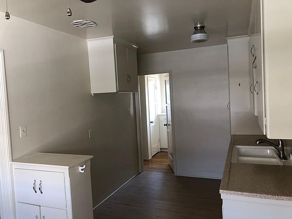 4th image of 246 Santa Ana Ave #6