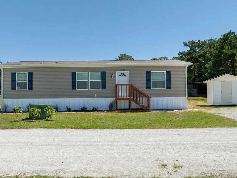 1118 Old Tar Landing Rd #D — Photo 1
