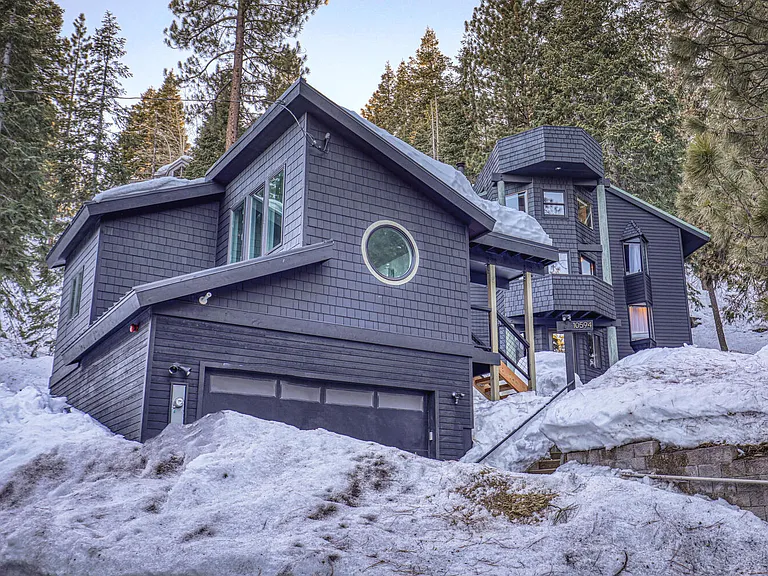 10594 Snowshoe Cir — Photo 63