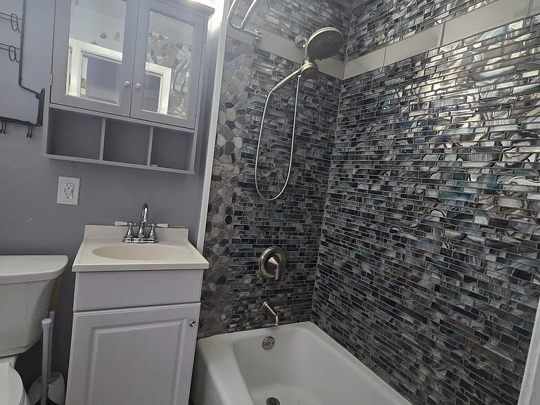 514 Saint Paul St #2 — Photo 2