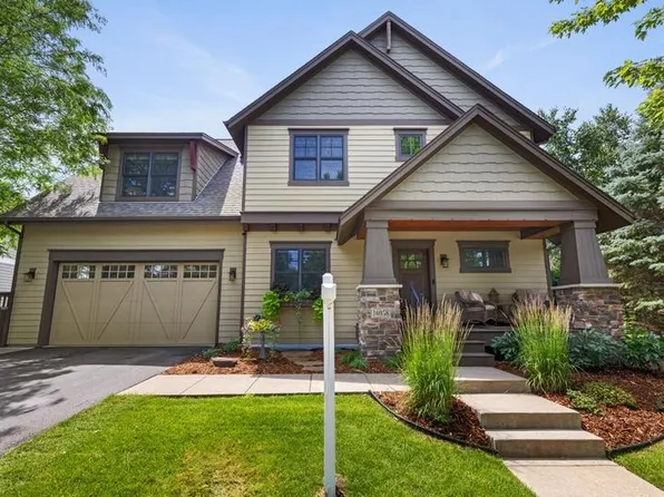 16958 Dynamic Dr, Lakeville, MN 55044