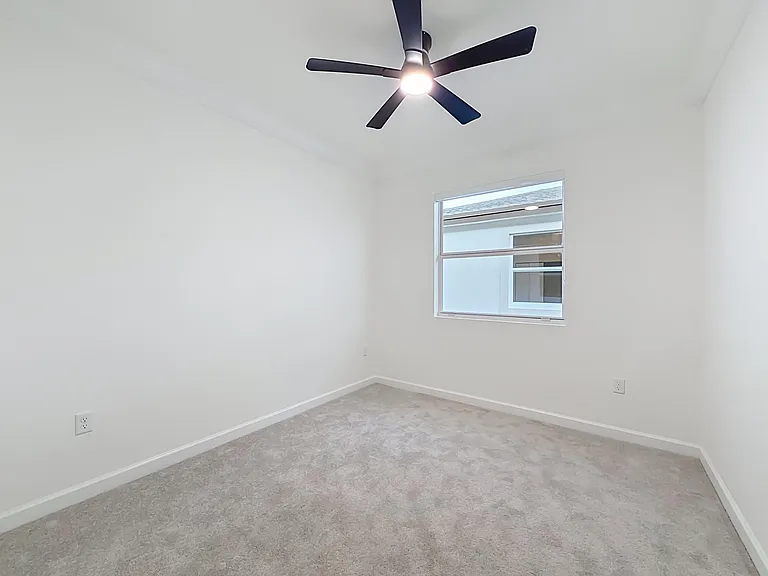 18849 SW 315th St — Photo 19