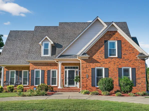 1021 Shoreham St, Murfreesboro, TN 37130