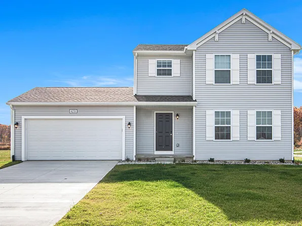 515 Oak View Dr, Middleville, MI 49333