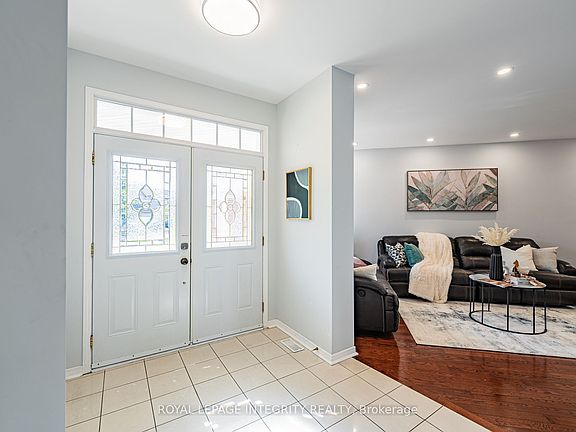 4th image of 102 Whitestone Dr
