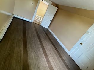 346 Spruce St APT 3, Manchester, NH 03103