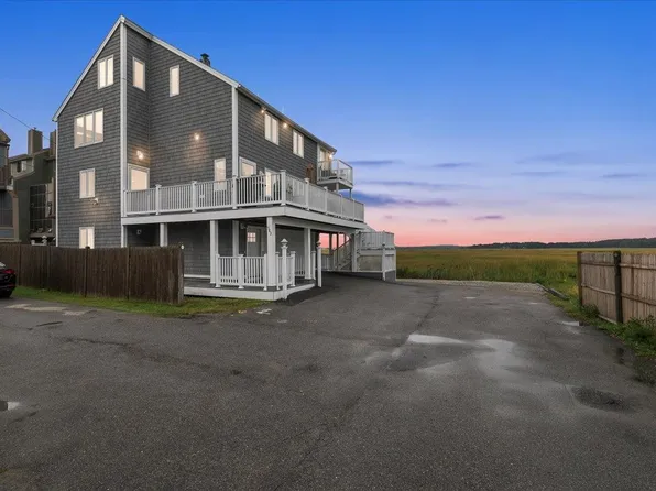 583 Ocean Boulevard, Hampton, NH 03842