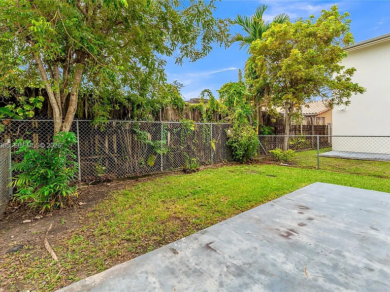 1029 SW 11th Ave #0 — Photo 40