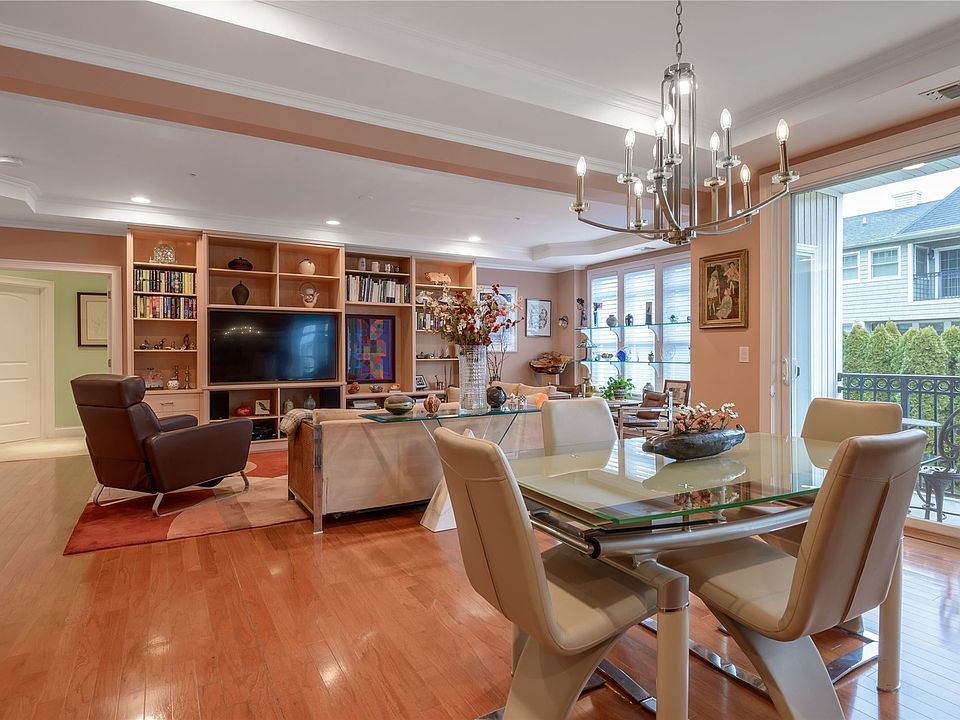 Meadowbrook Pointe 305 Trotting Ln Westbury NY Zillow