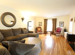 159 Legrande Ave, Aurora, IL 60506