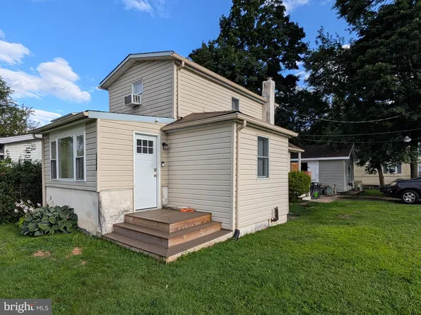 1203 Clayton Ave, Feasterville Trevose, PA 19053
