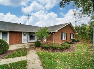 6495 Little John Cir, Dayton, OH 45459