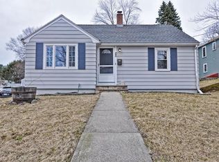 25 Dogwood Rd, Worcester, MA 01606