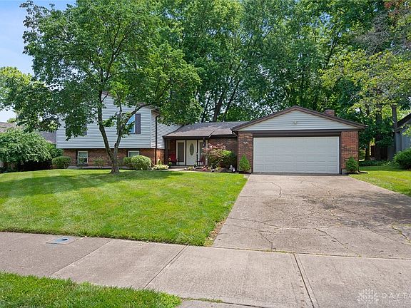 2nd image of 1615 Cambridge Dr