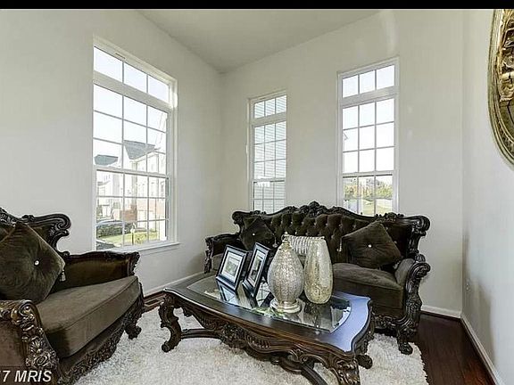 3rd image of 4456 Bedford Cove Ln