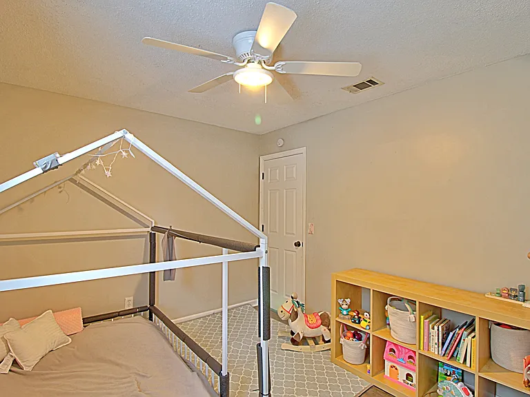 1567 Pendleton Dr — Photo 13
