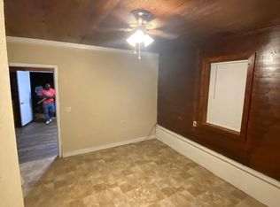 40 1/2 Central Ave #40-1/2, Sylacauga, AL 35150