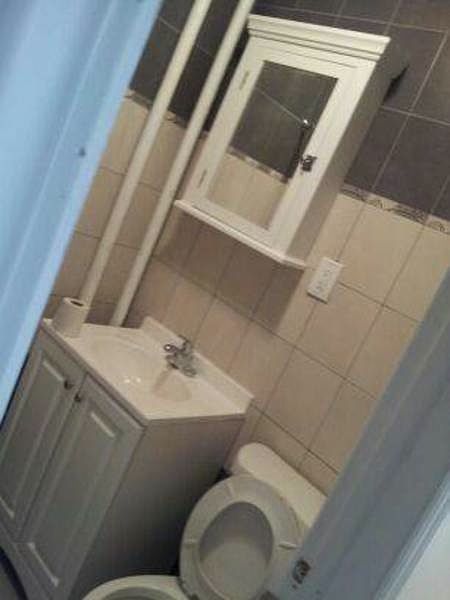 2nd image of 1288 Putnam Ave #2
