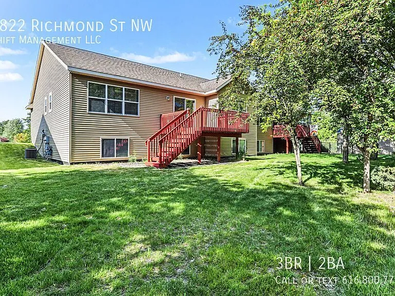 3822 Richmond St NW — Photo 17