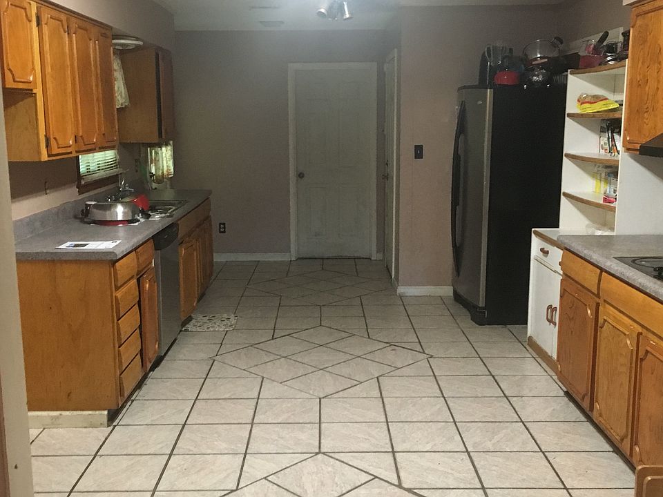 1st image of 3601 Swan Ln