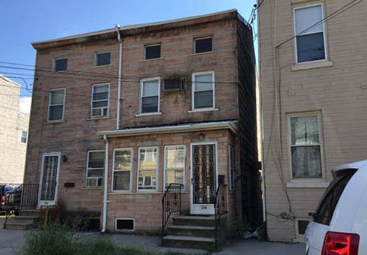 2nd image of 314 Mercer St