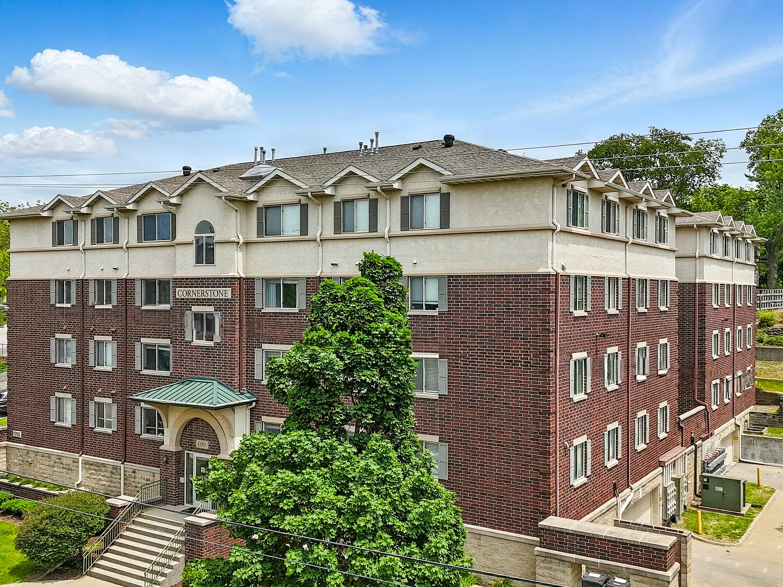 Cornerstone Apartments — Photo 1
