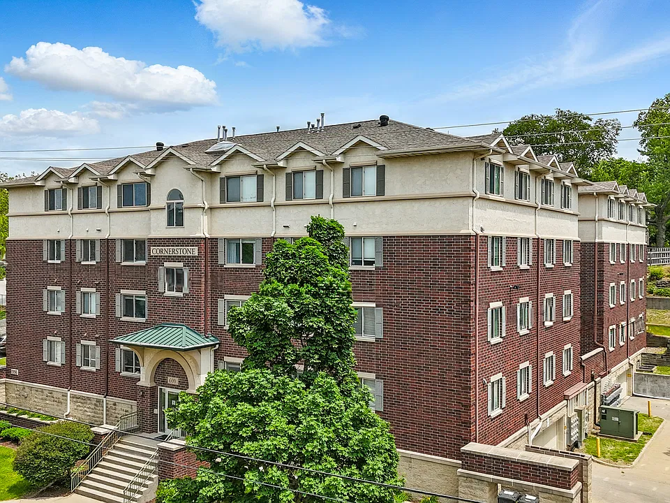 Cornerstone Apartments