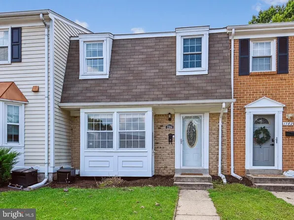 1784 Sharwood Pl, Crofton, MD 21114