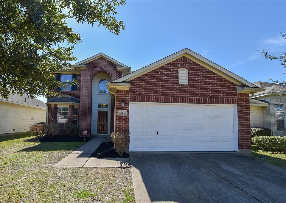 1st image of 20215 Sendera Oaks Ln